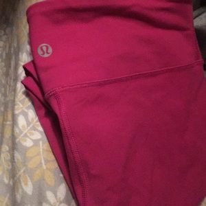 Lululemon wunder under mid rise size 6